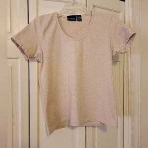 Liz Claiborne Soft Scoop Neck Tee in Pale Tan Heather Size Medium EUC